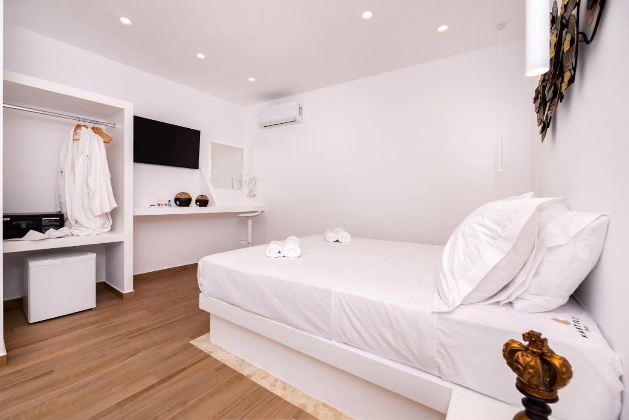 Kasteli Suites Perivolos  Exteriör bild