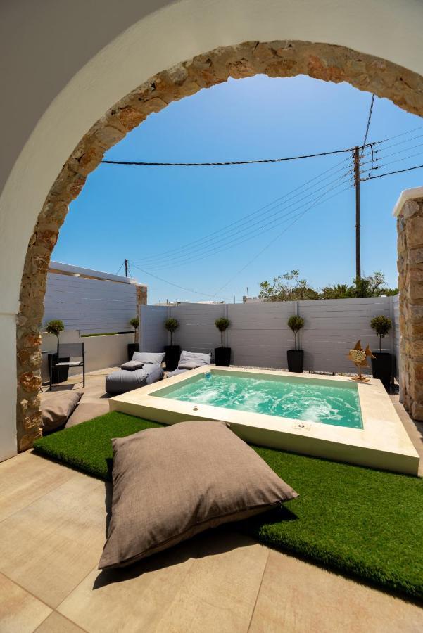 Kasteli Suites Perivolos  Exteriör bild